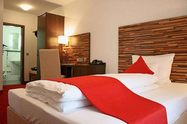 Hib Hotel In Baesweiler エクステリア 写真
